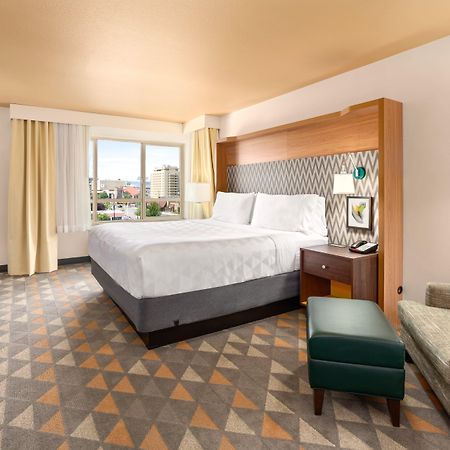Holiday Inn Yakima By Ihg Ngoại thất bức ảnh